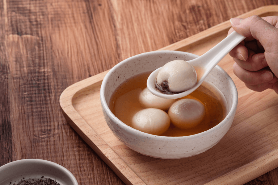 tangyuan street food stalls during Lantern Festival celebrations in China